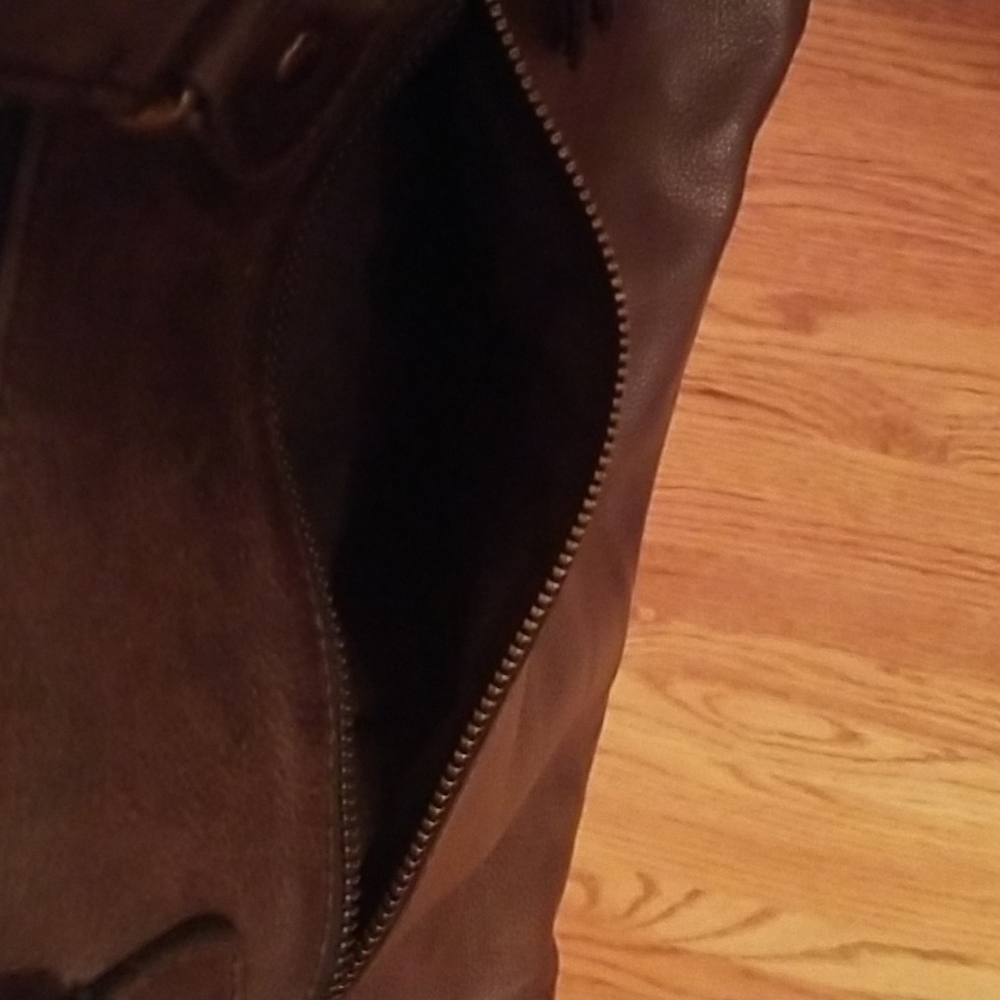 Handbag - Picture 2 of 7